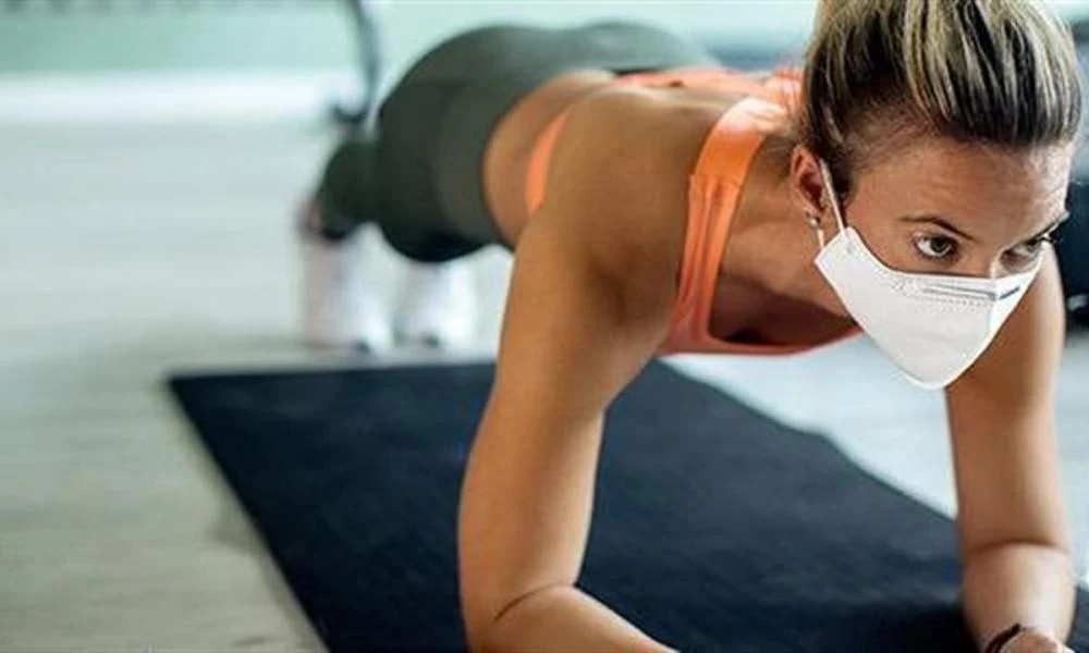 Κατά πόσο είναι ασφαλές να φοράμε μάσκα στην έντονη γυμναστική